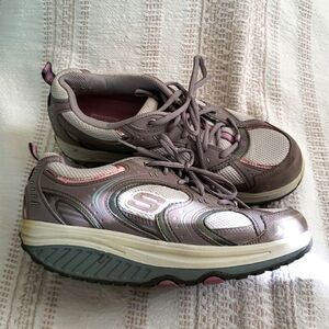 Sketchers shape ups gray purple, women's size 10